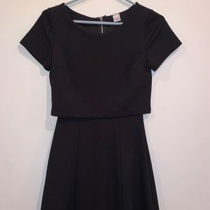 short sleeve dress